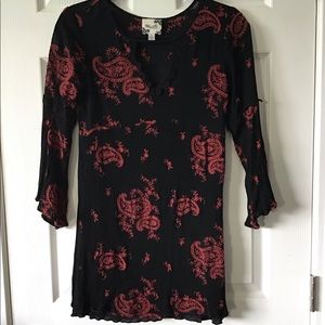 Black boho dress with long flared Sleeves